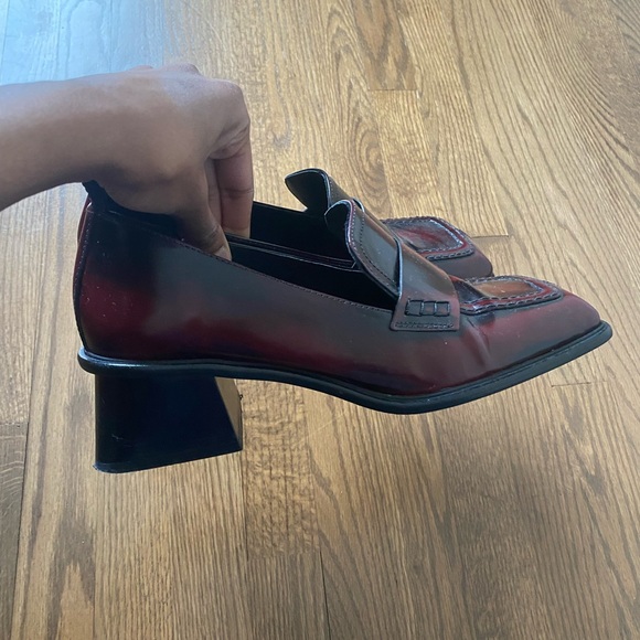 L'INTERVALLE Deep Red Glossy Loafers - Picture 4 of 4